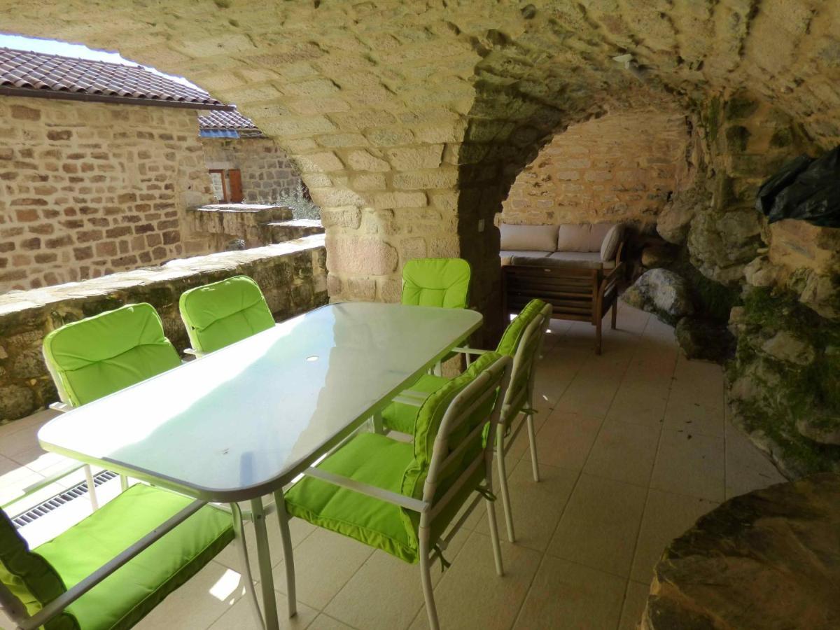 Hameau De Gratte Holiday home *