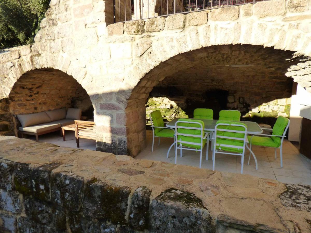 Ferienhaus Hameau De Gratte Faugeres (Ardeche)