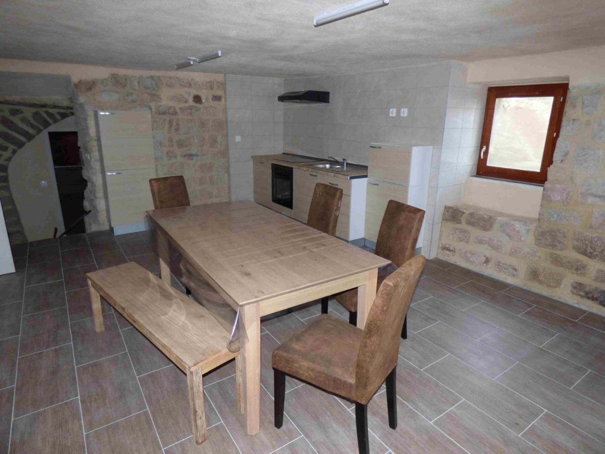 Hameau De Gratte